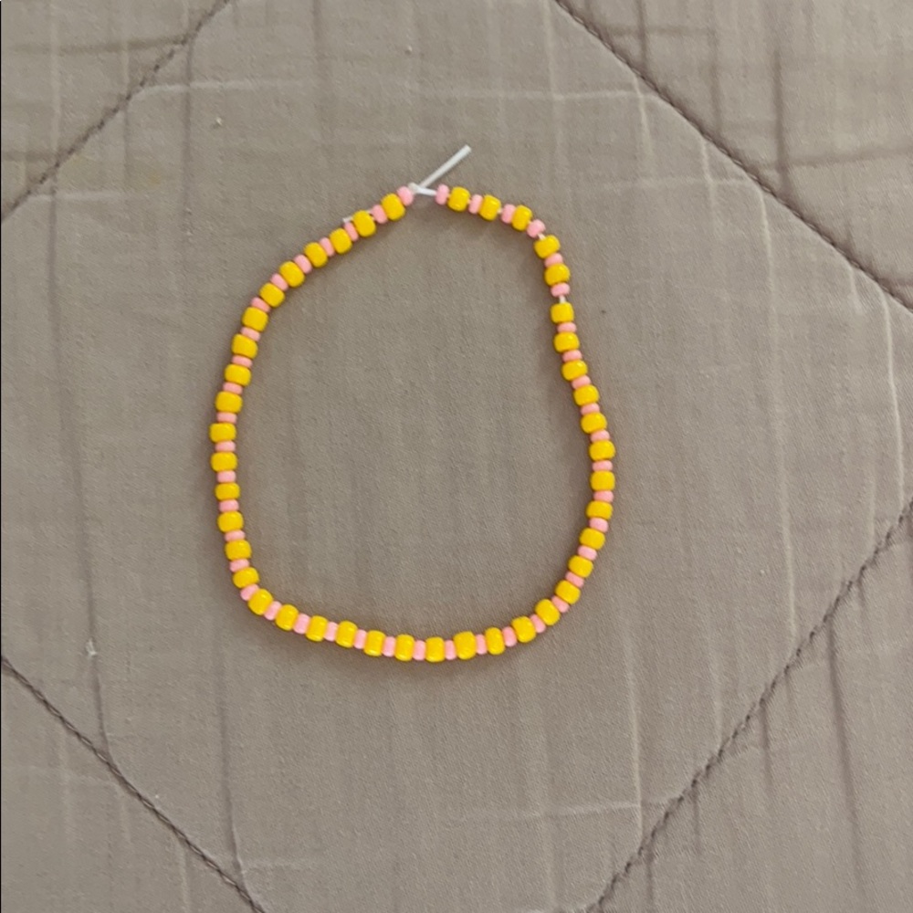 Pink and Yellow colorful Chocker!